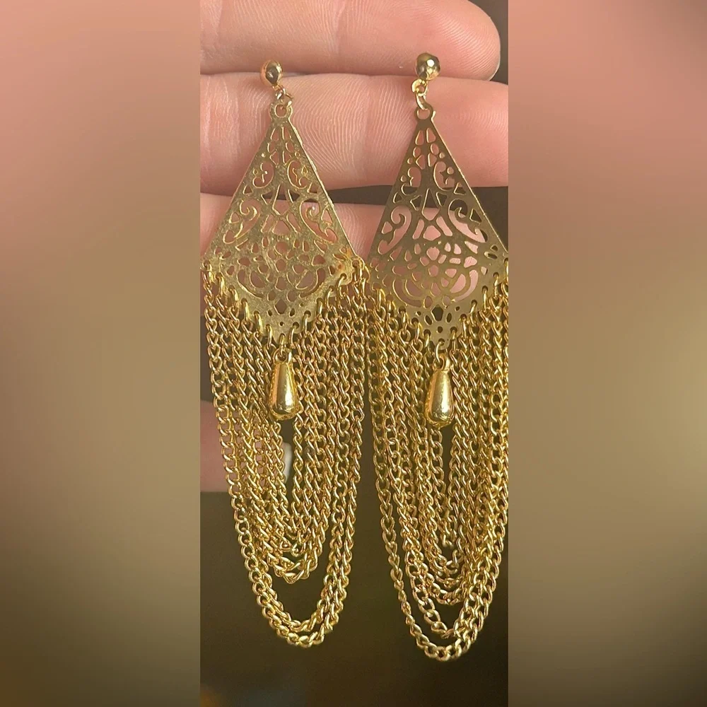 Vintage Gold Filigree Fringe Chandelier Earrings Boho Statement Gold Earrings - Picture 2 of 5